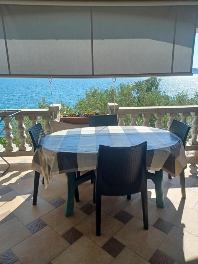 דירות ביבינייה Apartman Antonio מראה חיצוני תמונה